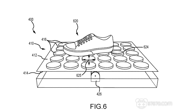 在VR中任意奔跑，迪士尼VR跑步机“移动地板”专利曝光